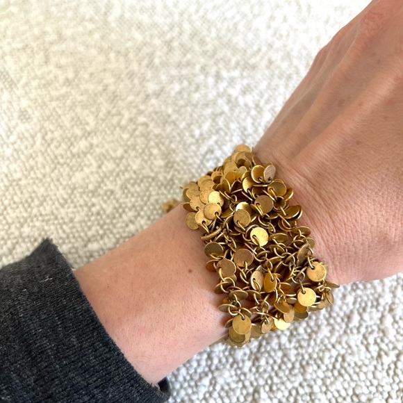 Coin toggle vintage brass bracelet - Picture 5 of 5